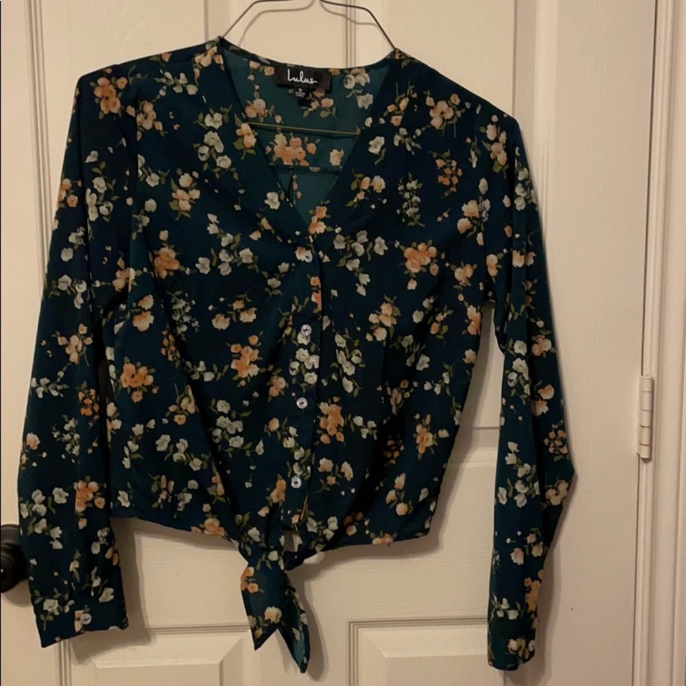 Used Olive green/flowery blouse
